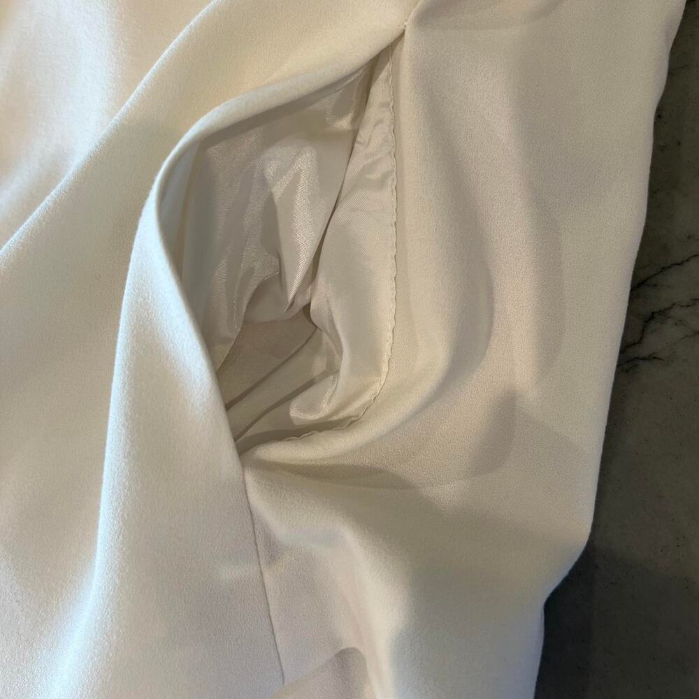Cream BCBG Max Azria blazer with pockets XXS - Picture 6 of 6